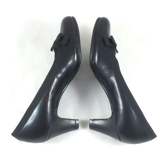 Aerosoles Playhouse Black Leather Bow Round Toe Pumps 2.5" Heels - Picture 8 of 15